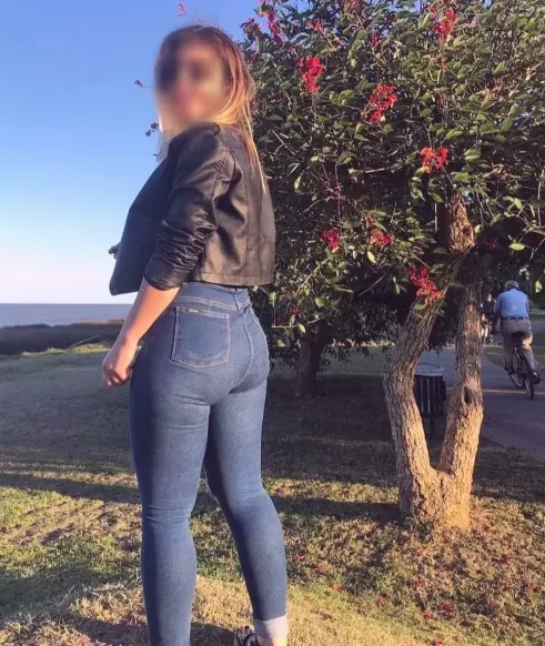 Emma, 36
