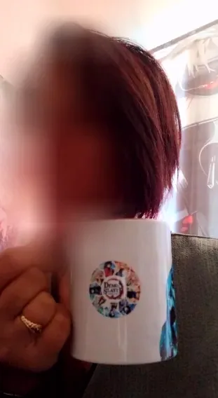 Farah, 40