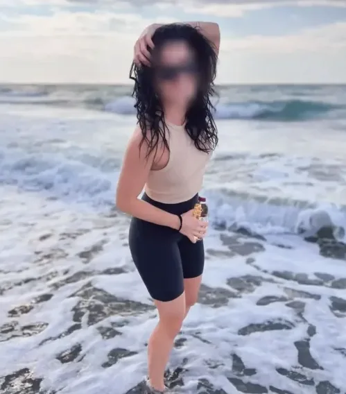 Iona, 31