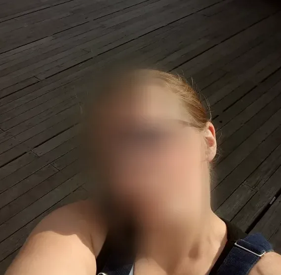 Leyla, 32